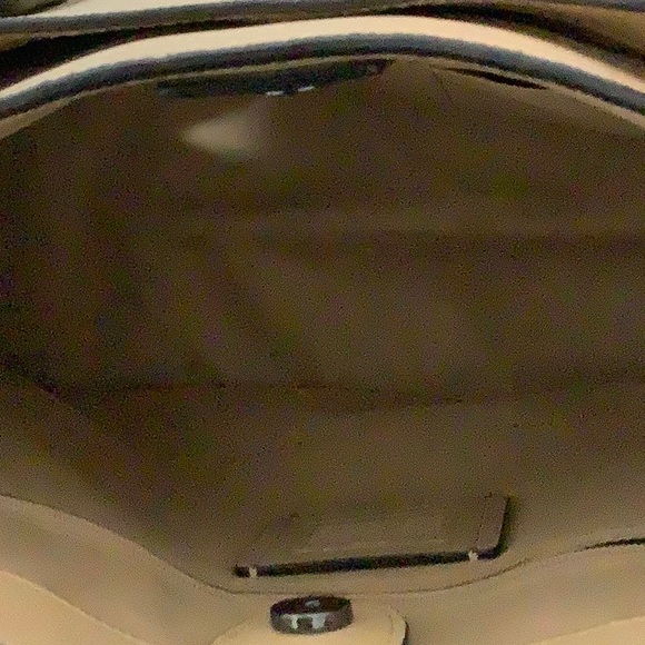 Coach beige double handle satchel - Picture 4 of 4